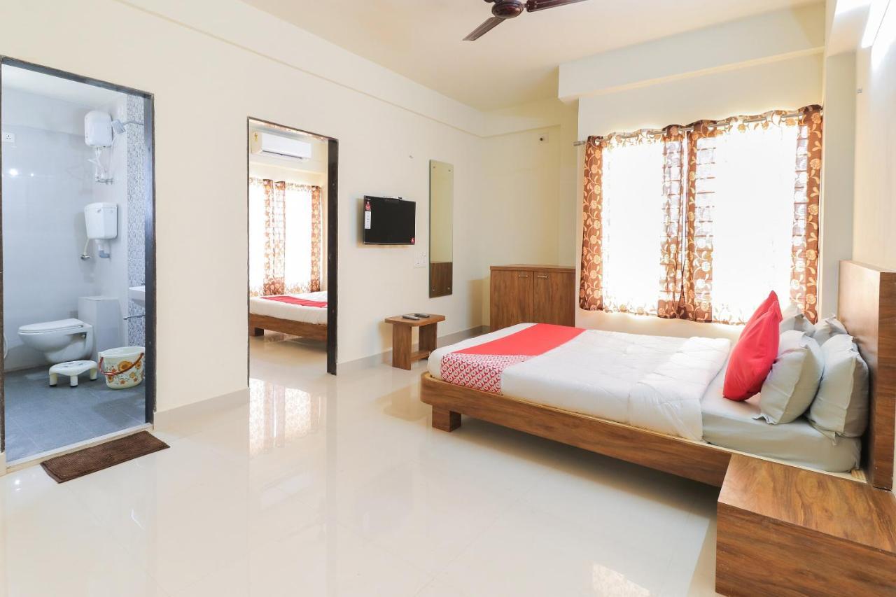 Oyo 63903 Hotel Shree Ram Villa Dwārka Extérieur photo